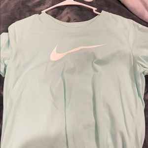 Nike t shirt